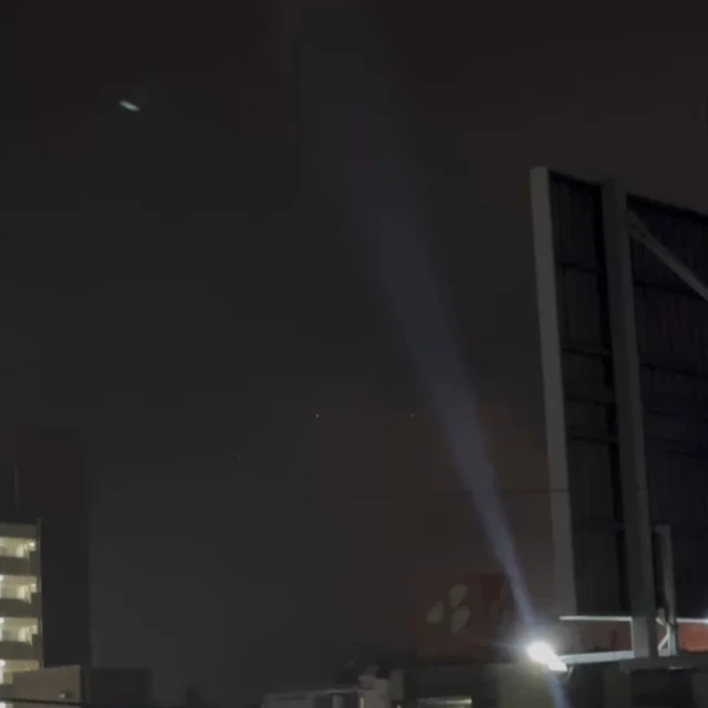 いつもお世話になっておりますNDTEC（株）広報担当の吉井です。

8月９日（土）に高知市納涼花火大会が開催されました。

マンションのベランダからの撮影ですが、なかなか風情があっていいですね！

＃日本電通
＃NDTEC
＃NDA
＃省エネ
＃高知市
＃花火
＃よさこい
＃納涼